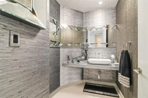 16047 Collins Avenue Sunny Isles Beach FL 33160