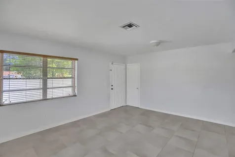 5240 NW 4th Terrace Miami FL 33126