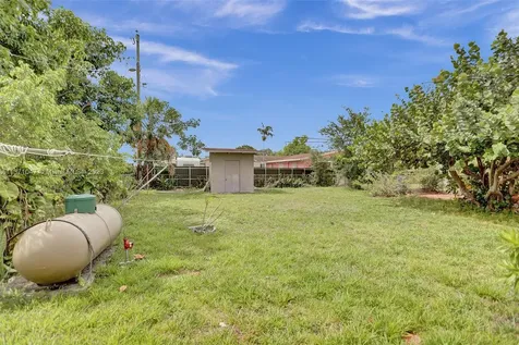 5240 NW 4th Terrace Miami FL 33126