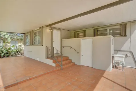 5240 NW 4th Terrace Miami FL 33126