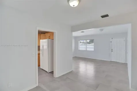 5240 NW 4th Terrace Miami FL 33126