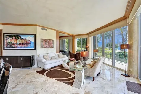 2600 Island Boulevard Aventura FL 33160