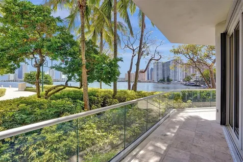 2600 Island Boulevard Aventura FL 33160