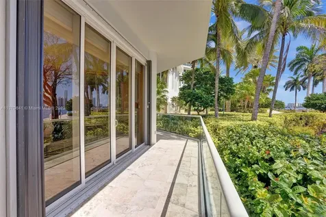 2600 Island Boulevard Aventura FL 33160