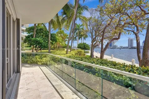 2600 Island Boulevard Aventura FL 33160