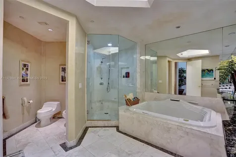2600 Island Boulevard Aventura FL 33160