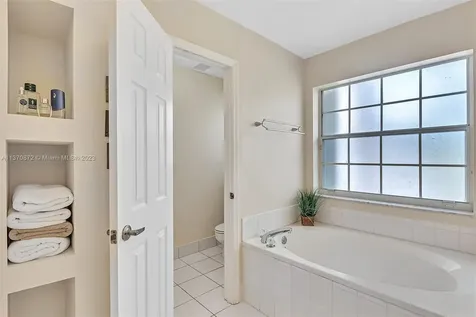 15278 S Wilshire Circle S Pembroke Pines FL 33027