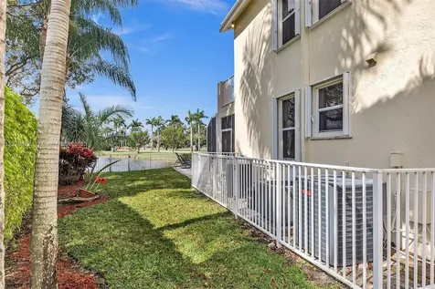 15278 S Wilshire Circle S Pembroke Pines FL 33027