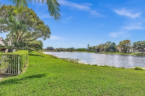 15278 S Wilshire Circle S Pembroke Pines FL 33027