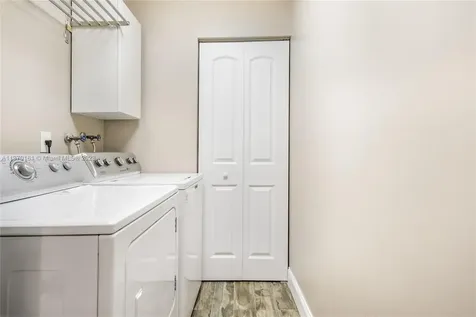 15057 SW 10th Street Sunrise FL 33326