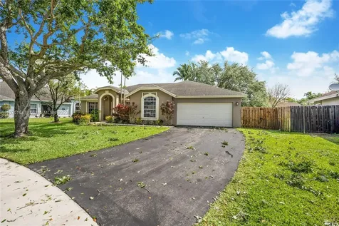 15057 SW 10th Street Sunrise FL 33326