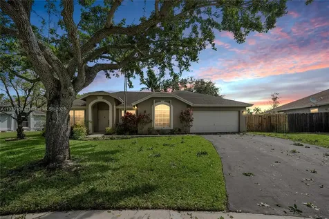15057 SW 10th Street Sunrise FL 33326