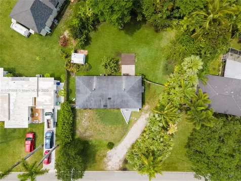 11250 W Biscayne Canal Road Miami FL 33161