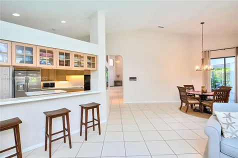 1014 Pine Branch Court Weston FL 33326