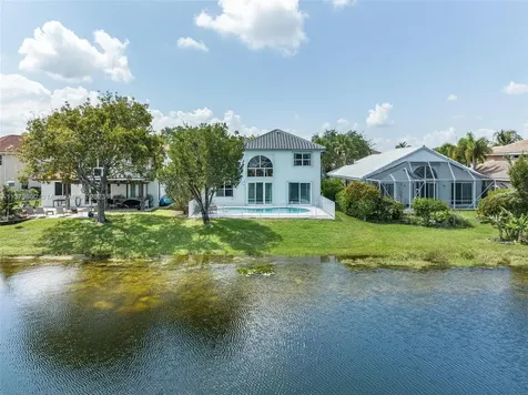 18409 NW 13th Street Pembroke Pines FL 33029