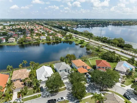 18409 NW 13th Street Pembroke Pines FL 33029