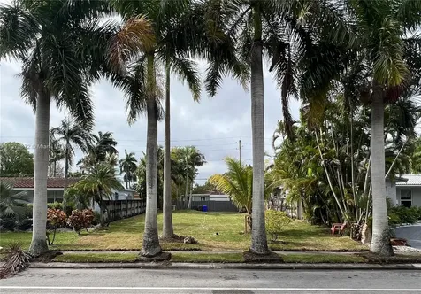 1012 Johnson Street Hollywood FL 33019