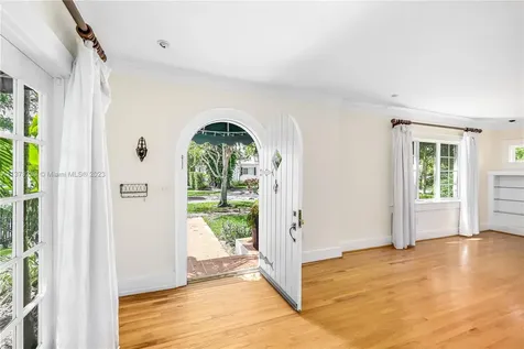 737 Navarre Avenue Coral Gables FL 33134