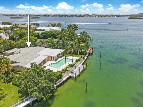 10321 E Broadview Drive Bay Harbor Islands FL 33154