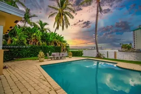 10321 E Broadview Drive Bay Harbor Islands FL 33154