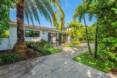 960 W 48th Street Miami Beach FL 33140