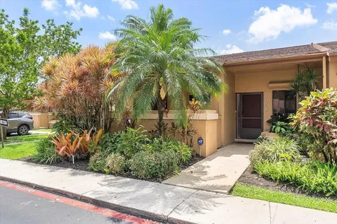 956 NW 79th Terrace Plantation FL 33324