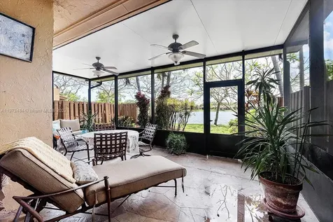 956 NW 79th Terrace Plantation FL 33324