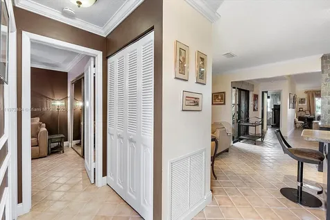 956 NW 79th Terrace Plantation FL 33324