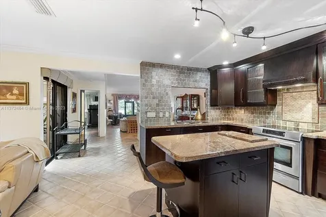 956 NW 79th Terrace Plantation FL 33324