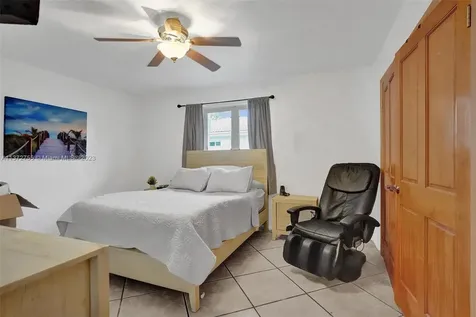 370 SE 6th Terrace Pompano Beach FL 33060