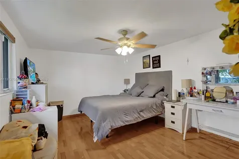 370 SE 6th Terrace Pompano Beach FL 33060