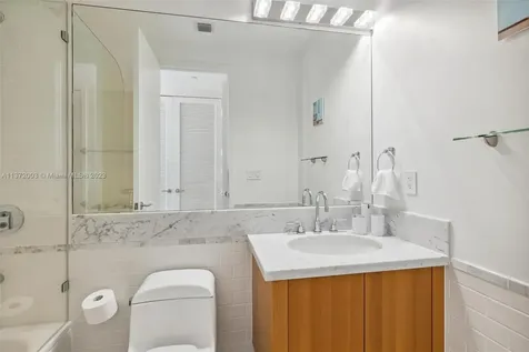 201 Aqua Avenue Miami Beach FL 33141