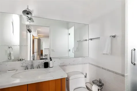 201 Aqua Avenue Miami Beach FL 33141