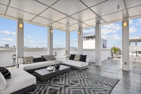 201 Aqua Avenue Miami Beach FL 33141
