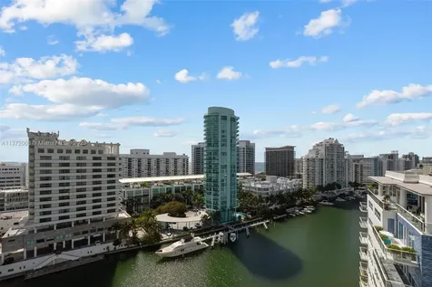 201 Aqua Avenue Miami Beach FL 33141