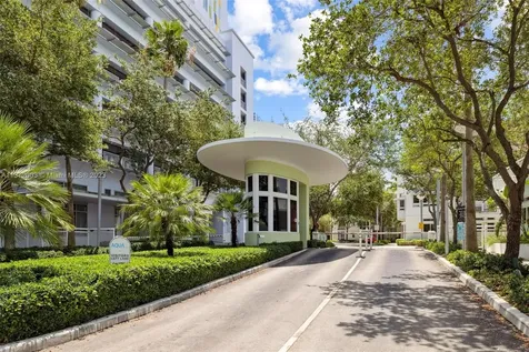 201 Aqua Avenue Miami Beach FL 33141