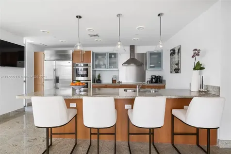 201 Aqua Avenue Miami Beach FL 33141