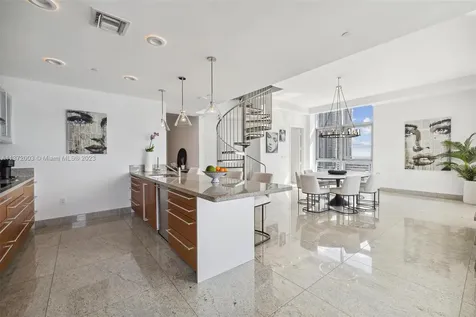 201 Aqua Avenue Miami Beach FL 33141