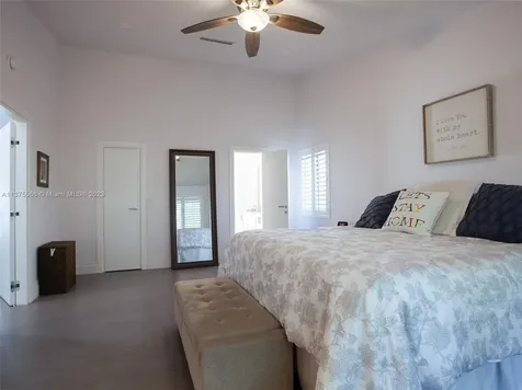 5721 Hawkes Bluff Avenue Davie FL 33331