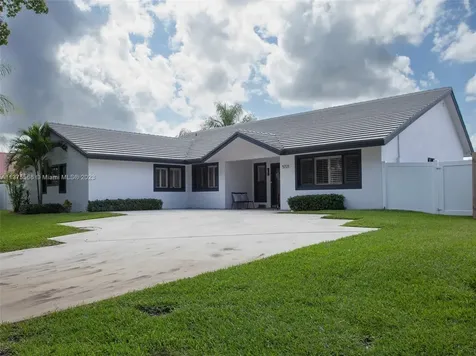 5721 Hawkes Bluff Avenue Davie FL 33331