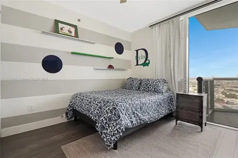 400 Alton Road Miami Beach FL 33139