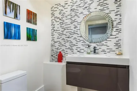 400 Alton Road Miami Beach FL 33139