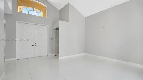 330 SW 194th Avenue Pembroke Pines FL 33029