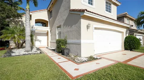 330 SW 194th Avenue Pembroke Pines FL 33029