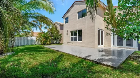 330 SW 194th Avenue Pembroke Pines FL 33029