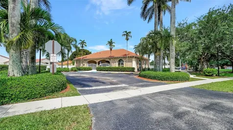 330 SW 194th Avenue Pembroke Pines FL 33029