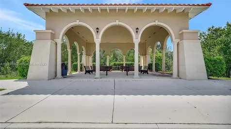 330 SW 194th Avenue Pembroke Pines FL 33029