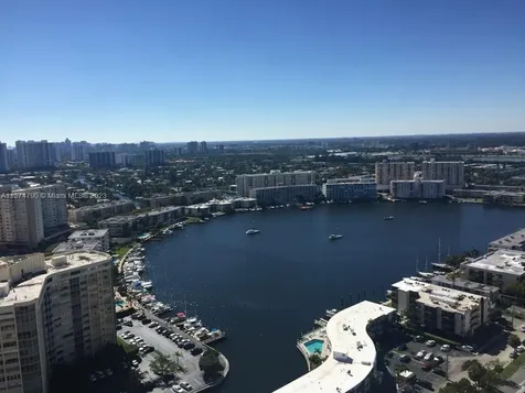 Hallandale Beach FL 33009