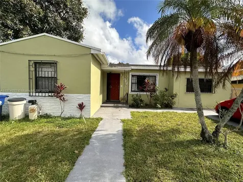 1300 NE 147th Street Miami FL 33161