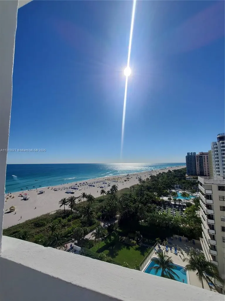100 Lincoln Road Miami Beach FL 33139